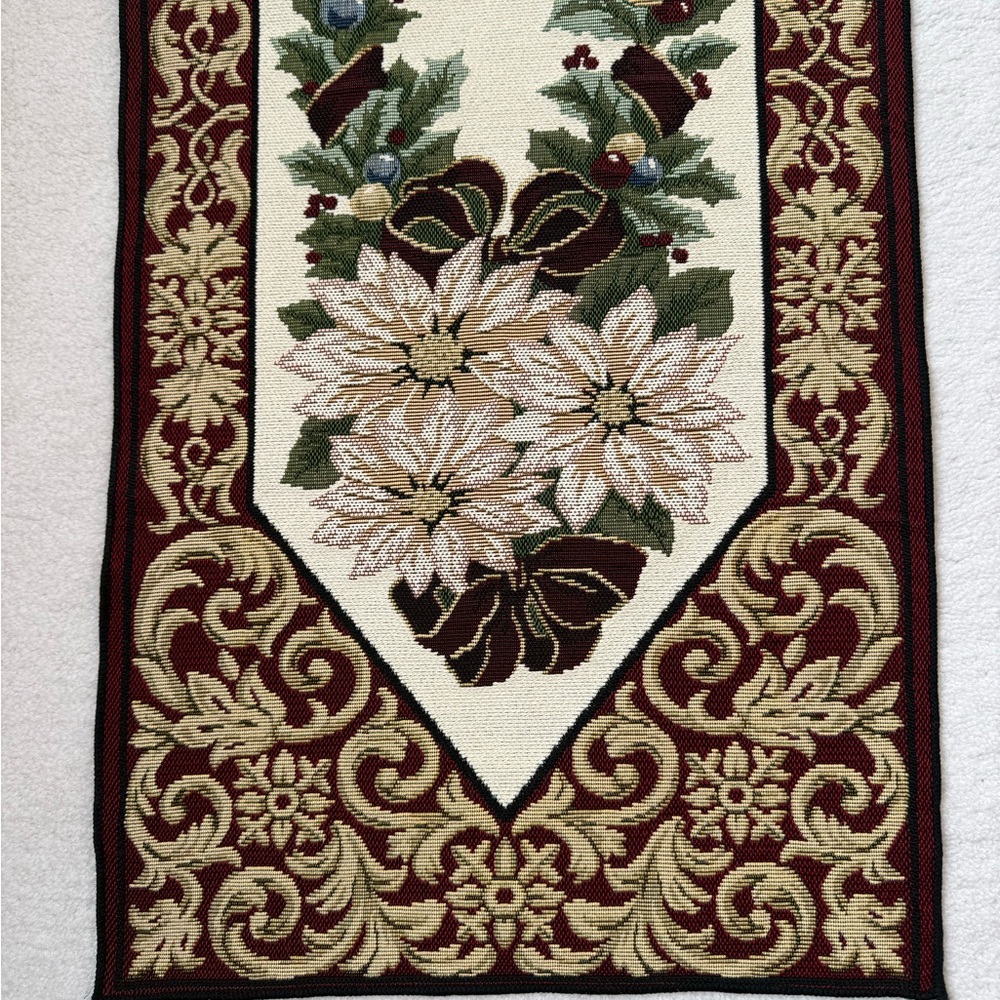 Table Runner - Picture 3 of 5